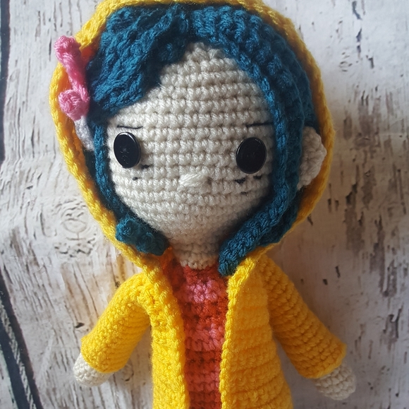 Crochet Coraline Doll - Picture 5 of 16